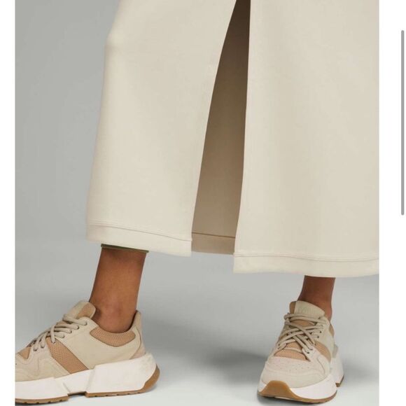 Lululemon Athletica Cream Midi Dress - Picture 4 of 11